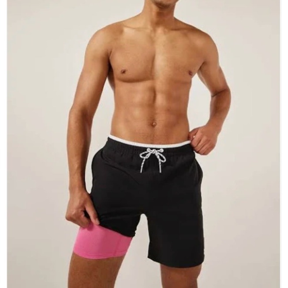 Chubbies Men's Classic 5.5" Swim Trunks Sz XL Capes Black NEW Pink Liner Black